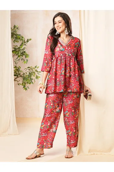 Embroidered Floral Print V-Neck A-Line Tunic and Mid Rise Pants Co-Ords