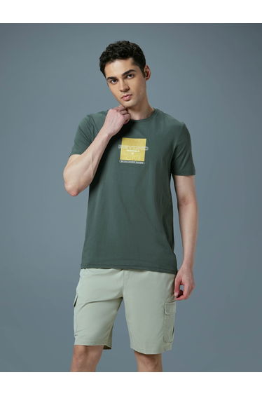 Men Printed Slim Fit Round Neck T-Shirt