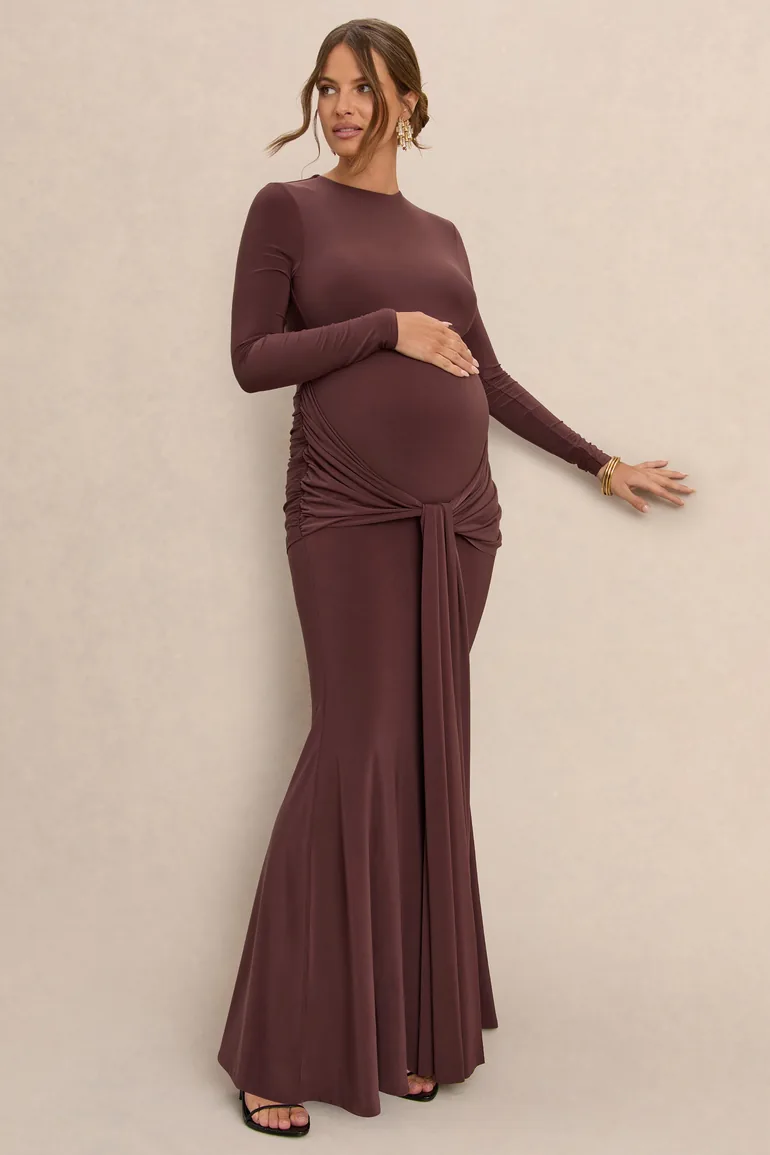 Aveny | Brown Crew-Neck Maxi Dress With Gathered-Detailing And Sash - 3