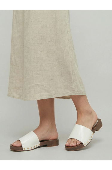 Women White Patent Leather Flat Sandals